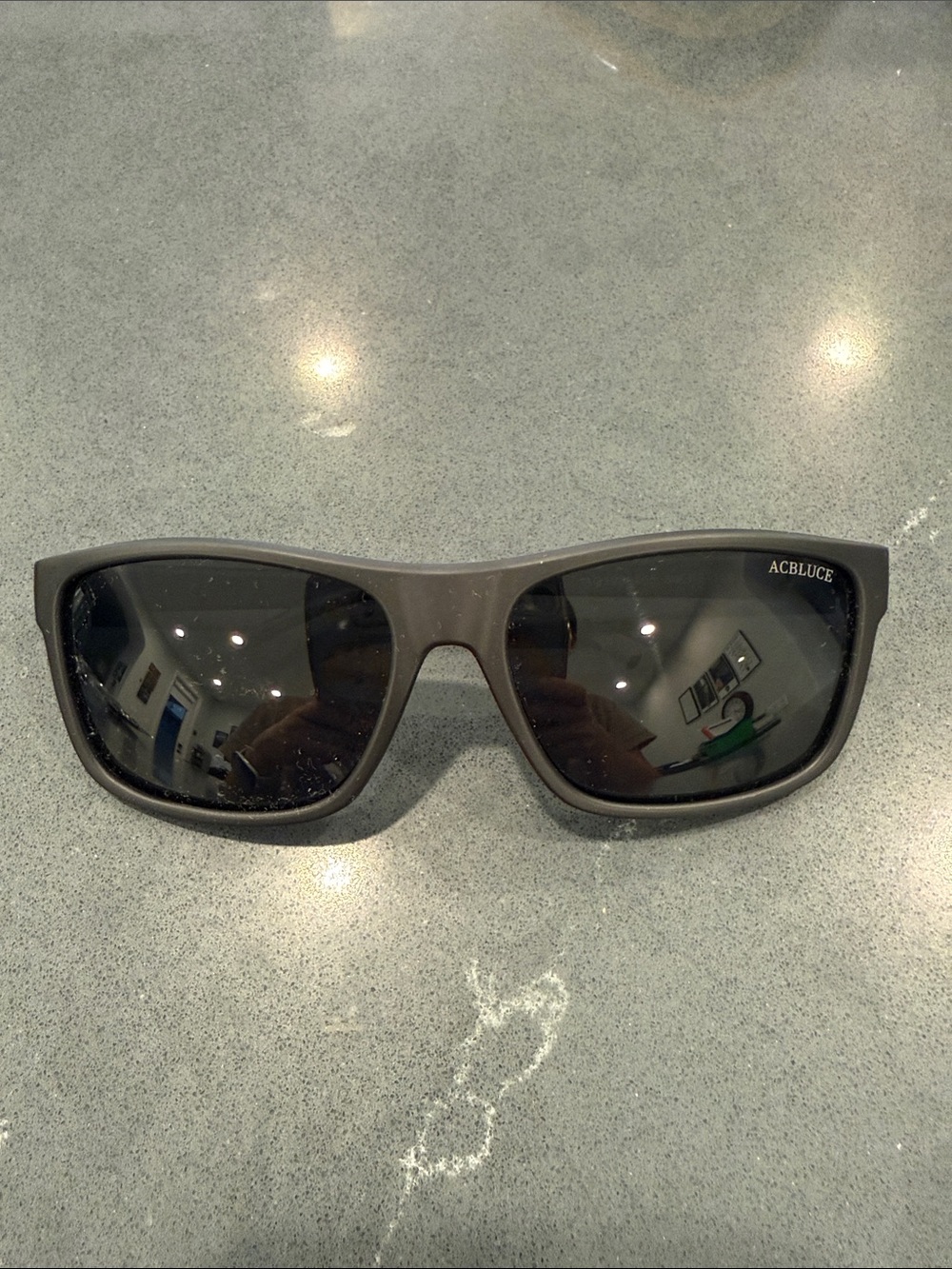 ACBLUCE Kids Polarized Sunglasses Gray with Case & Strap